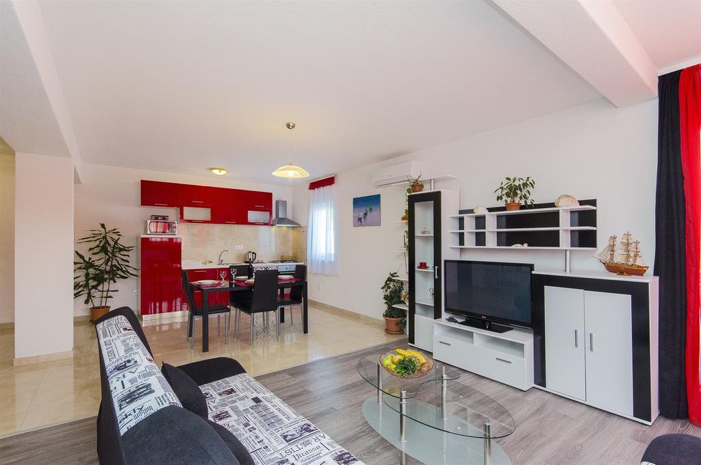 Apartments Branka Trogir Kültér fotó