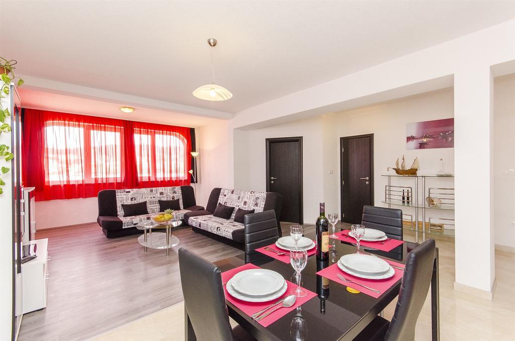 Apartments Branka Trogir Kültér fotó
